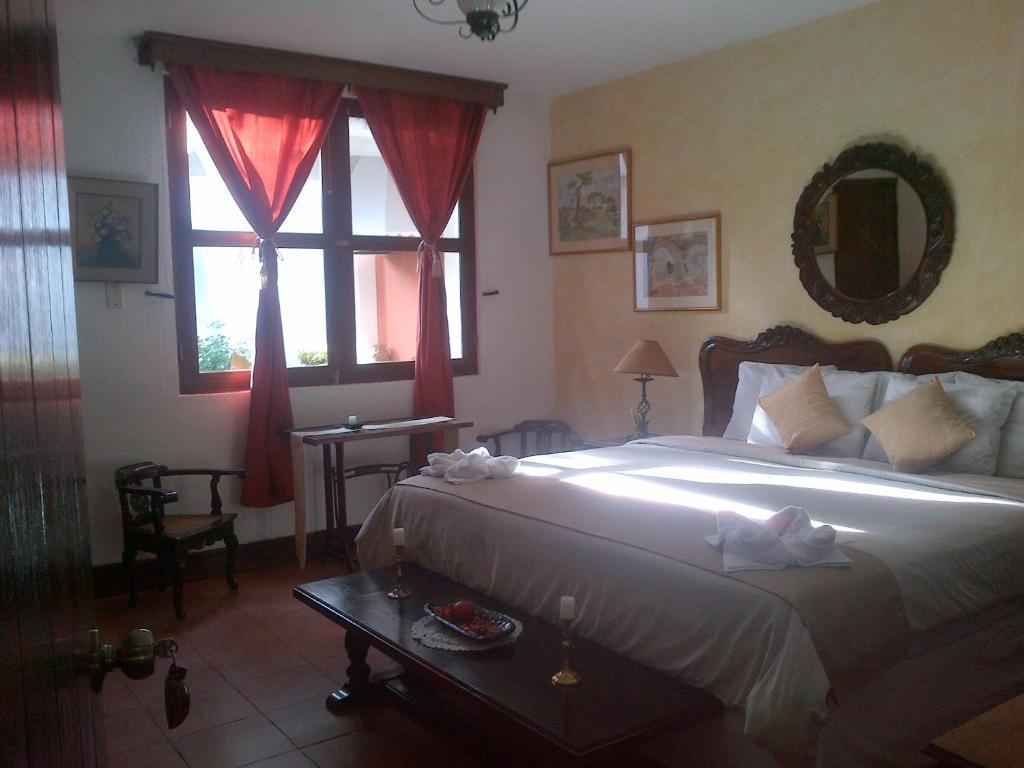 Hotel Casa Ovalle 危地马拉安地瓜 客房 照片