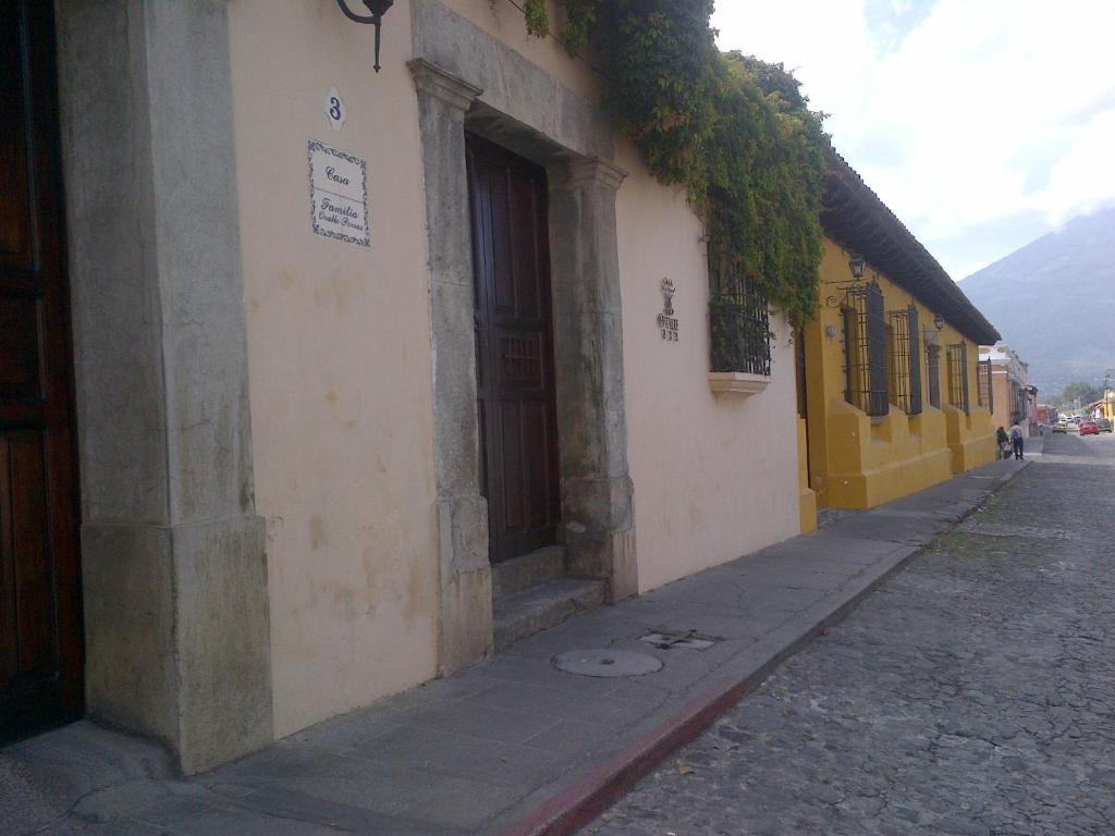 Hotel Casa Ovalle 危地马拉安地瓜 外观 照片